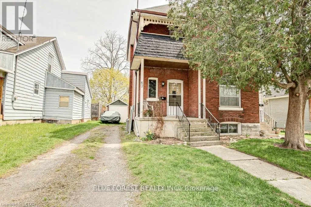 67 St Catharine Street St. Thomas ON N5P 2V9