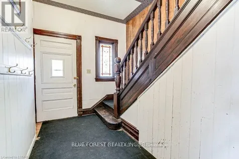 67 St Catharine Street St. Thomas ON N5P 2V9