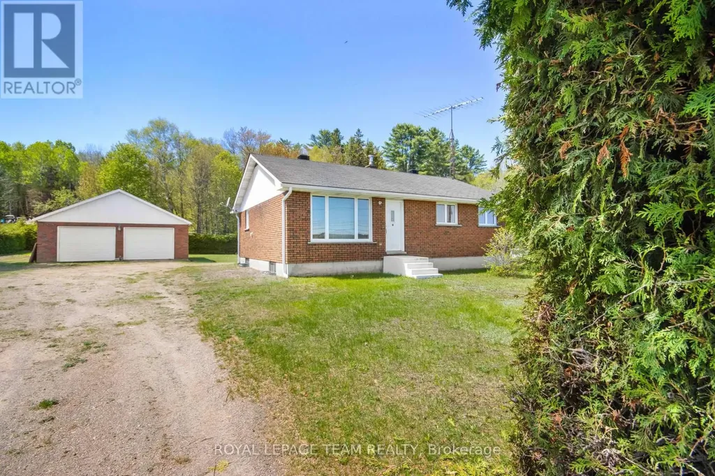 286 Siberia Road Madawaska Valley ON K0J 1B0