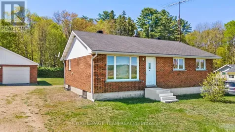 286 Siberia Road Madawaska Valley ON K0J 1B0