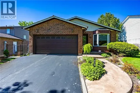 307 Orkney Street West Caledonia ON N3W 1A3