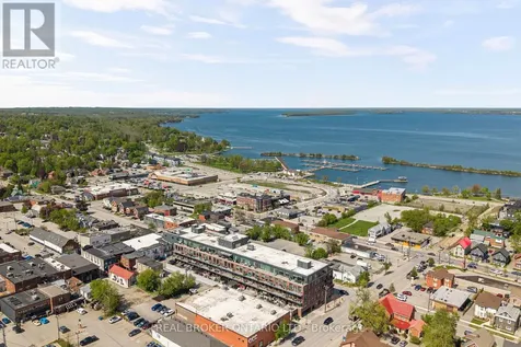 21 Matchedash Street South Orillia ON L3V 4W4