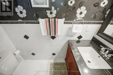 31 Parkette Drive New Tecumseth ON L9R 1R7