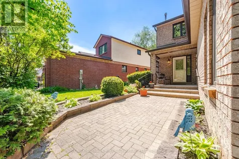 31 Parkette Drive New Tecumseth ON L9R 1R7
