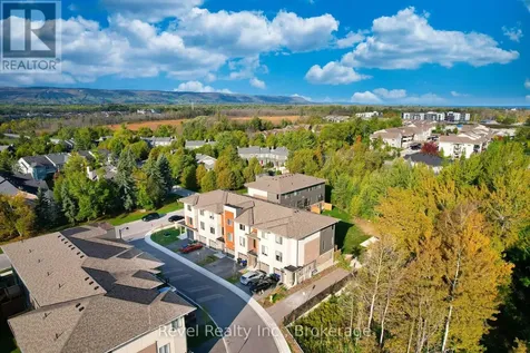 14 Winters Crescent Collingwood ON L9Y 5T1
