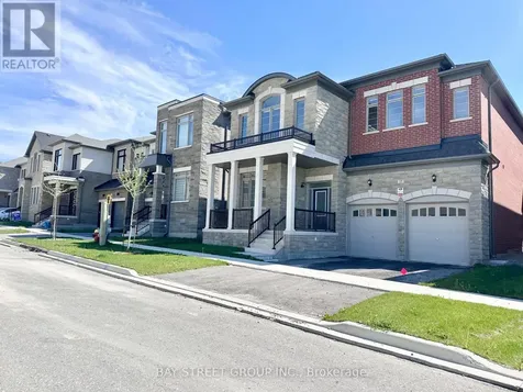 15 Backhouse Drive Richmond Hill ON L4E 1M8