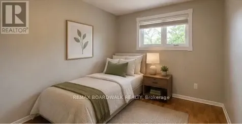 22 Bartley Crescent Ottawa ON K2J 2J7