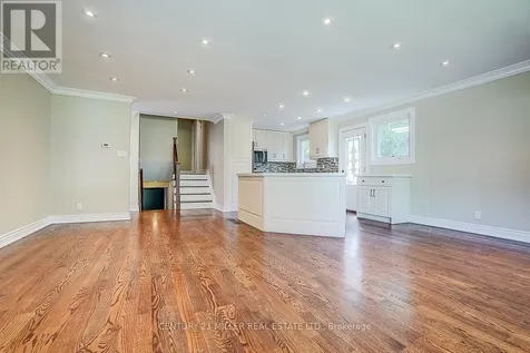 37 Dallington Drive Toronto (don Valley Village) ON M2J 2G4