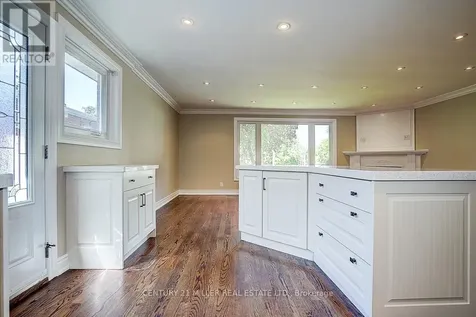37 Dallington Drive Toronto (don Valley Village) ON M2J 2G4
