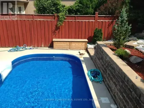 37 Dallington Drive Toronto (don Valley Village) ON M2J 2G4