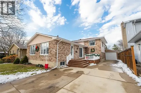 1170 Cathcart Boulevard Sarnia ON N7S 2H5