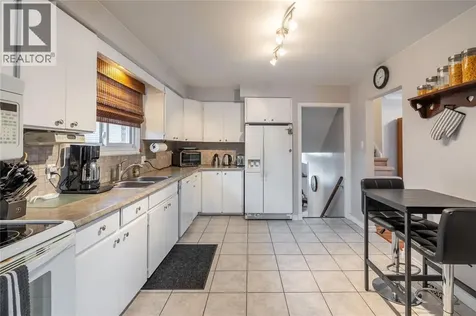 1170 Cathcart Boulevard Sarnia ON N7S 2H5