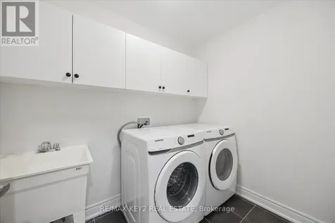 2484 Florentine Place Pickering ON L1X 0H2