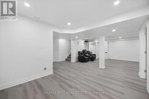2484 Florentine Place Pickering ON L1X 0H2