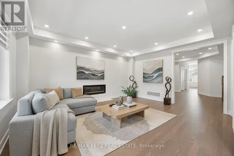 2484 Florentine Place Pickering ON L1X 0H2