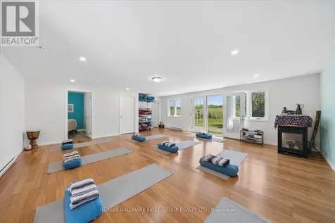 7167 Carscadden Road Clarington ON L0B 1M0