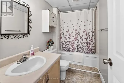 393 Stewart Boulevard Brockville ON K6V 6C7