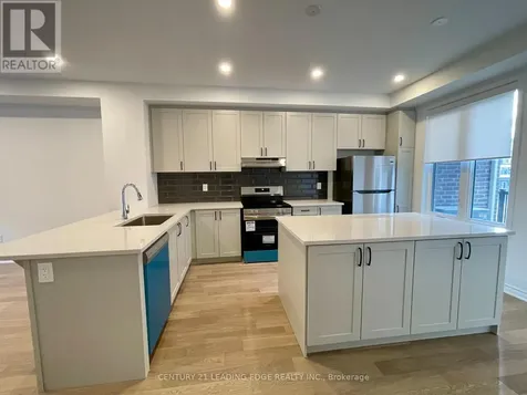 82 Avani Avenue Markham ON L6C 1L2