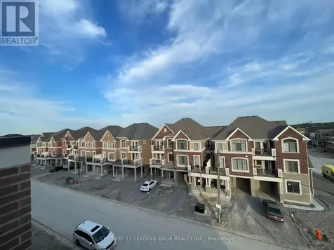 82 Avani Avenue Markham ON L6C 1L2