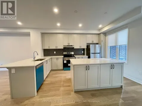 82 Avani Avenue Markham ON L6C 1L2