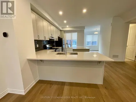 82 Avani Avenue Markham ON L6C 1L2