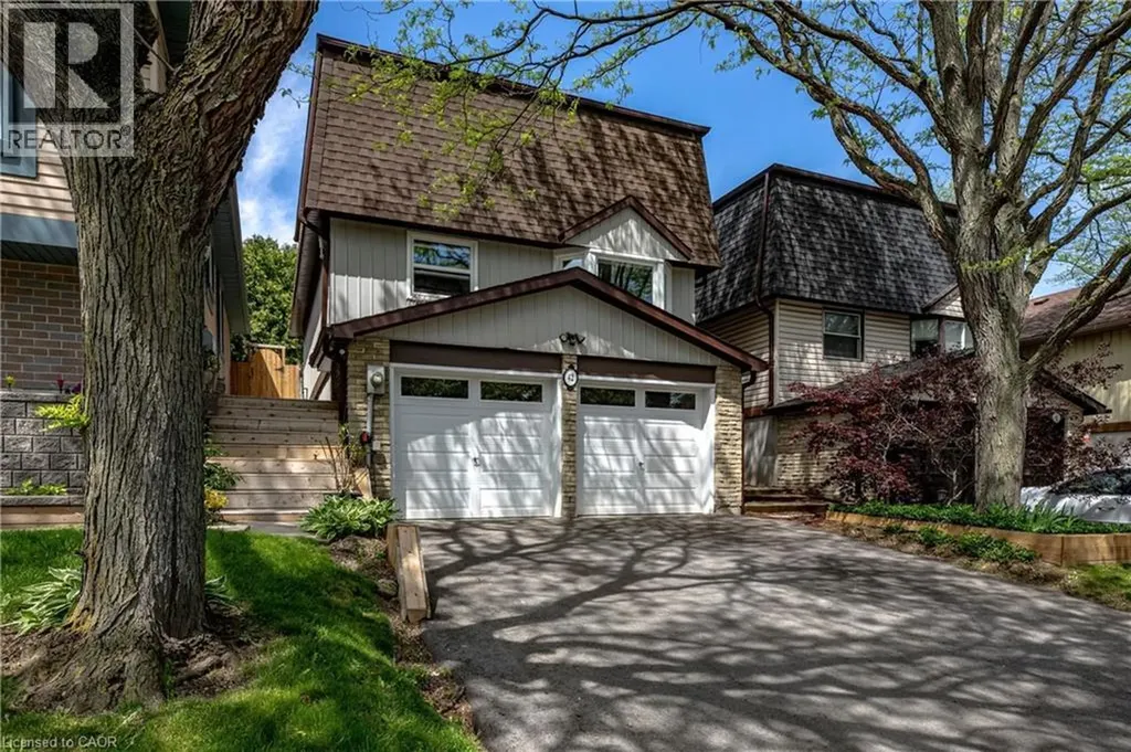 42 Bridlewood Drive Dundas ON L9H 6H4
