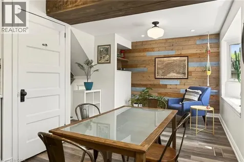 42 Bridlewood Drive Dundas ON L9H 6H4