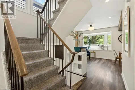 42 Bridlewood Drive Dundas ON L9H 6H4