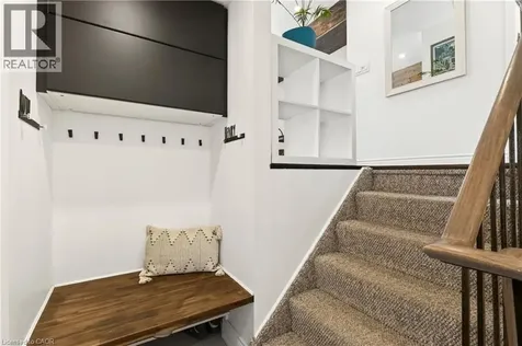 42 Bridlewood Drive Dundas ON L9H 6H4