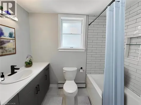 274 Ottawa Street South Kitchener ON N2G 3T6
