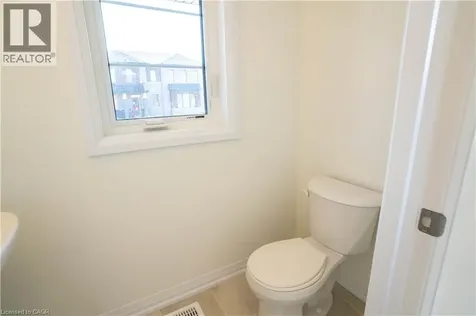 10 Adeline Crescent Breslau ON N0B 1M0