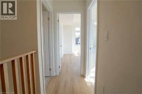 10 Adeline Crescent Breslau ON N0B 1M0