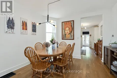 110 Hastings Avenue Toronto (south Riverdale) ON M4L 2L2