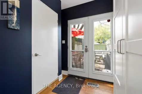 110 Hastings Avenue Toronto (south Riverdale) ON M4L 2L2