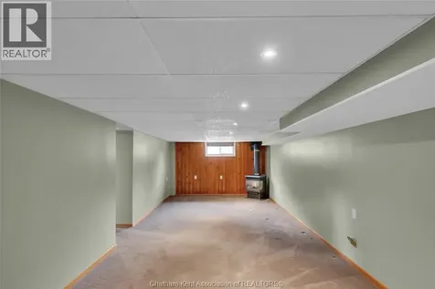 5 Balmoral Place Wallaceburg ON N8A 2E2