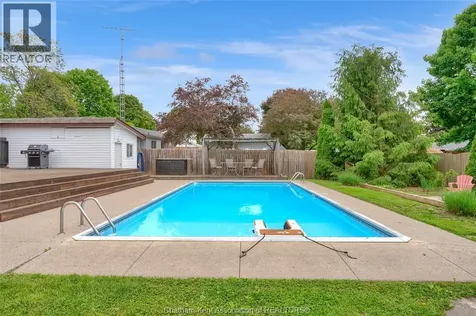 5 Balmoral Place Wallaceburg ON N8A 2E2