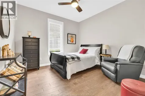 57 Red Oak Crescent Amherstburg ON N9V 4C4