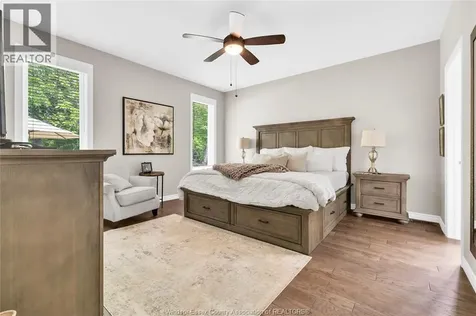 57 Red Oak Crescent Amherstburg ON N9V 4C4