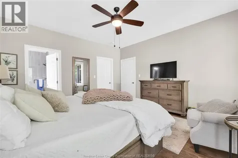 57 Red Oak Crescent Amherstburg ON N9V 4C4