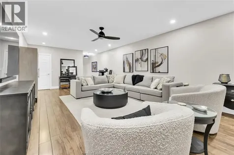 57 Red Oak Crescent Amherstburg ON N9V 4C4
