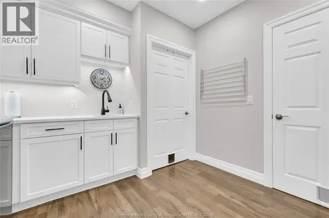 57 Red Oak Crescent Amherstburg ON N9V 4C4