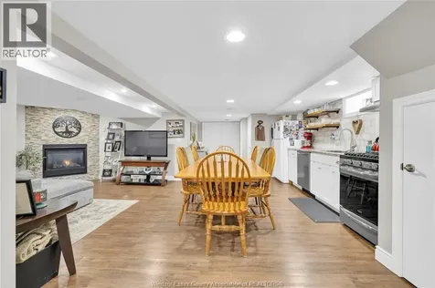 2630 Virginia Park Windsor ON N9E 2B4