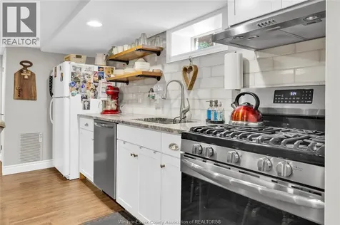 2630 Virginia Park Windsor ON N9E 2B4