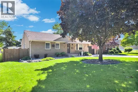 2630 Virginia Park Windsor ON N9E 2B4