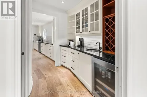 14955 Jane Street King ON L7B 1A3