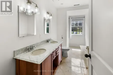 14955 Jane Street King ON L7B 1A3