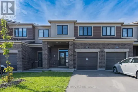 937 Athenry Court Ottawa ON K2J 7C9