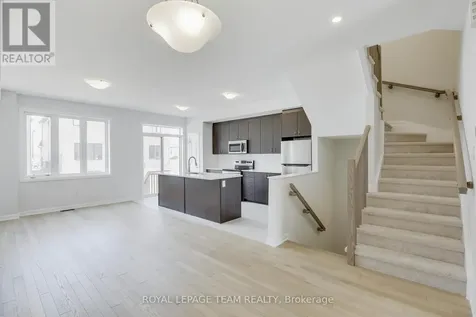 937 Athenry Court Ottawa ON K2J 7C9