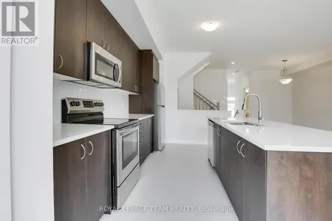 937 Athenry Court Ottawa ON K2J 7C9