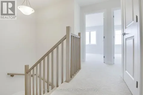 937 Athenry Court Ottawa ON K2J 7C9